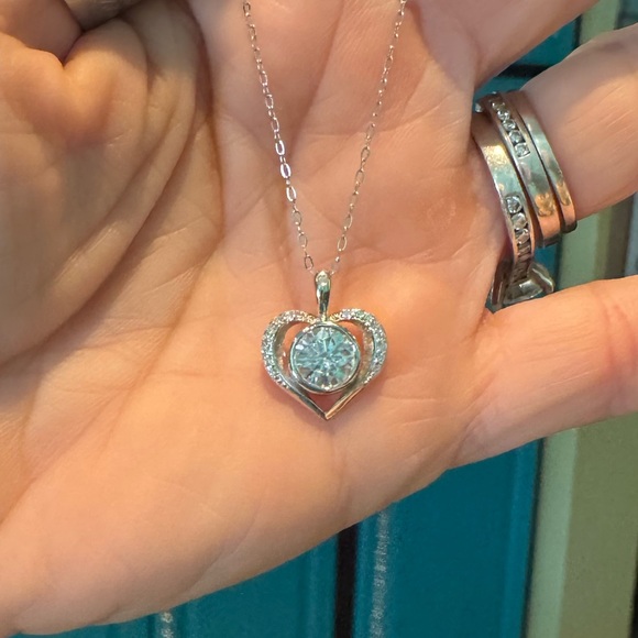 Over 1 Ctw Bezel Set Moissanite Sterling Silver Heart Pendant Necklace + GRA NIB - Picture 3 of 11